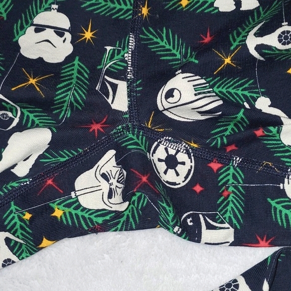 STAR WARS Holiday Long John Pajama Set Kids Size S-M (READ) - Picture 10 of 12